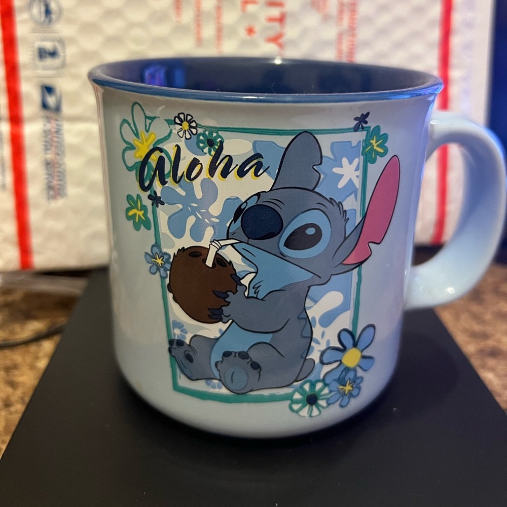 Disney 20 oz ceramic mug